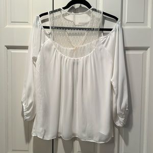 Parker white top - size small …runs larger